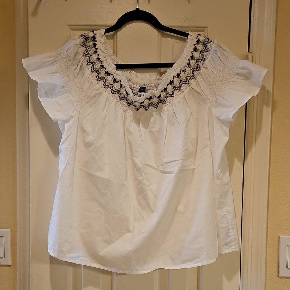Old Navy Cream Blouse with Black Embroidery
